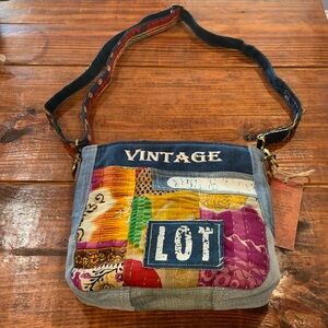 TRAVELTELI Daisy Patchwork Chic Crossbody Bag